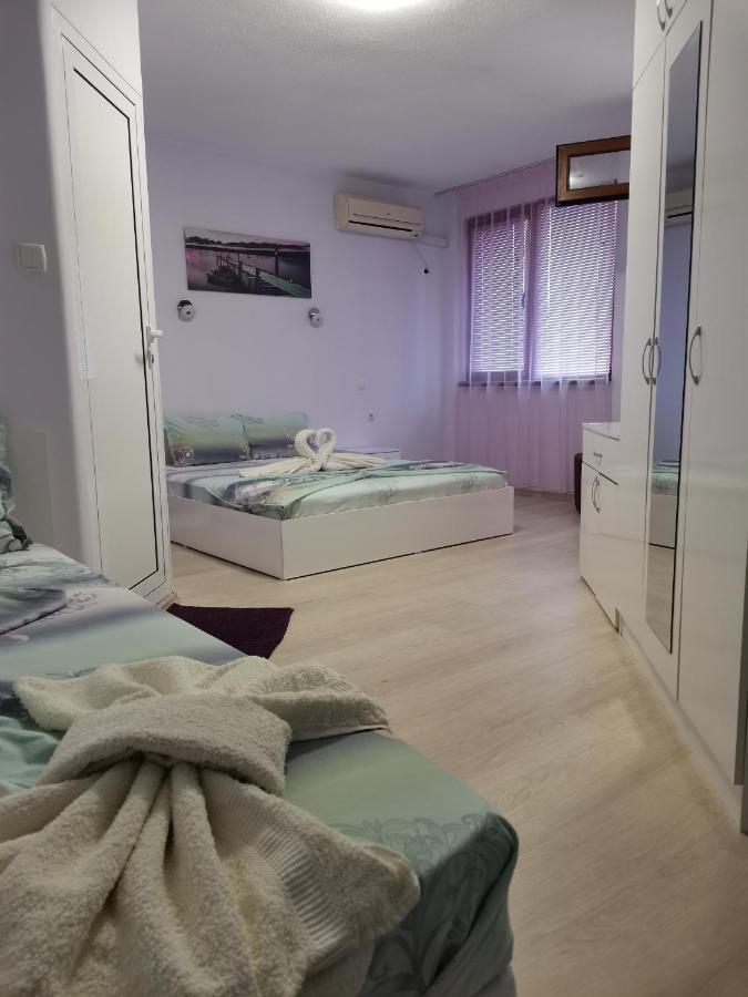 Primorski Briz Guest House Приморско Экстерьер фото