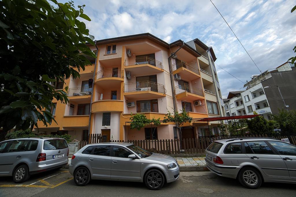 Primorski Briz Guest House Приморско Экстерьер фото